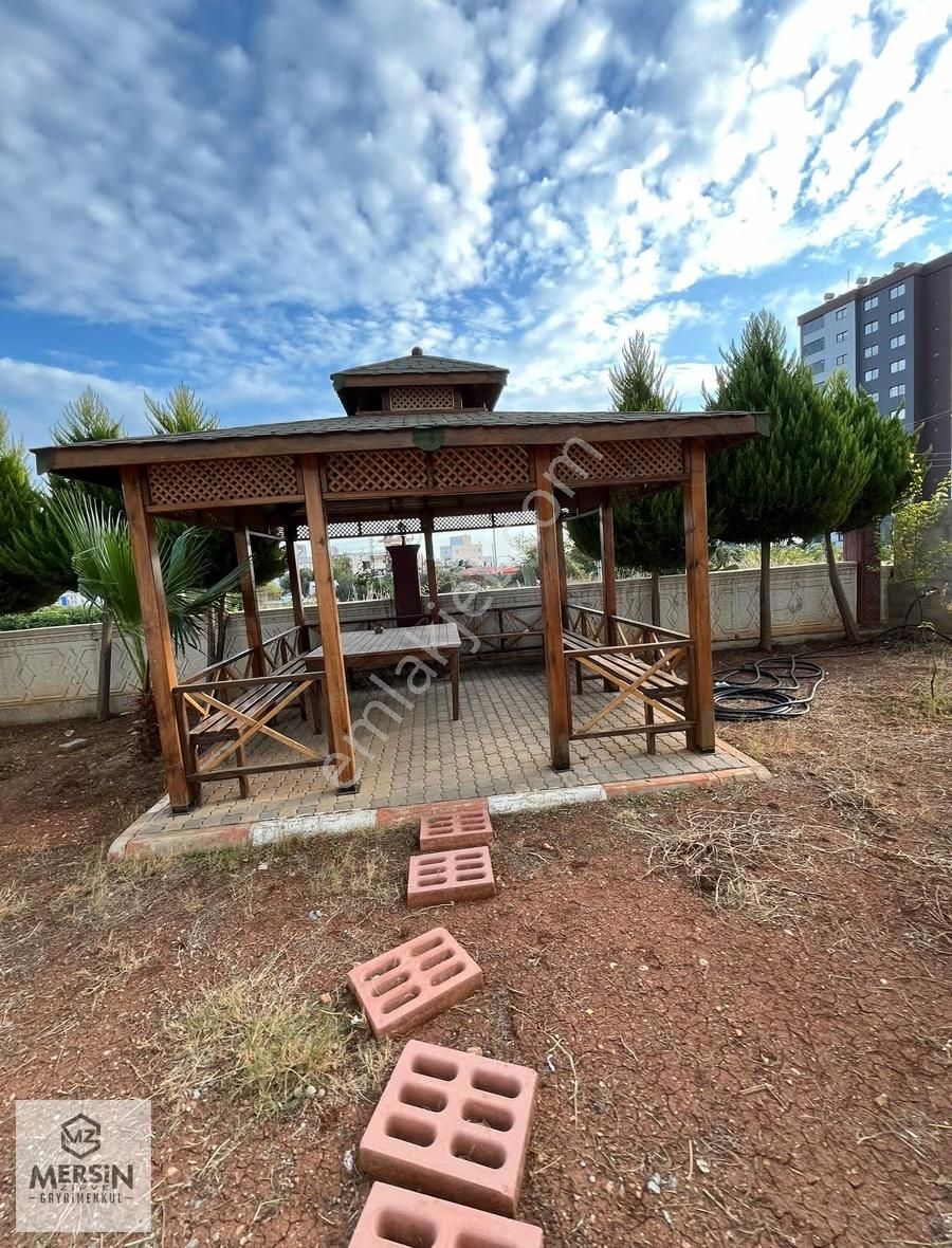 Özel Tasarım, Geniş Ve Ferah, Merkezi Konumda Satılık Ev - Görsel 16