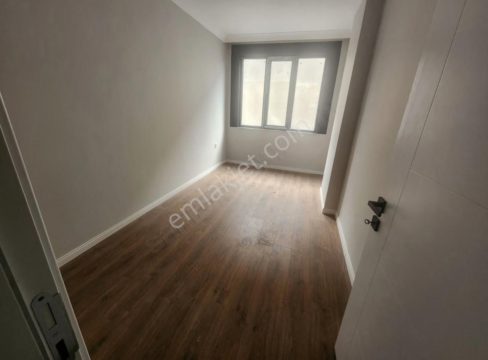 Denız Can Emlak İstasyon Caddesine Yakin Asansörlü 2+1 Arakatlar - Görsel 16