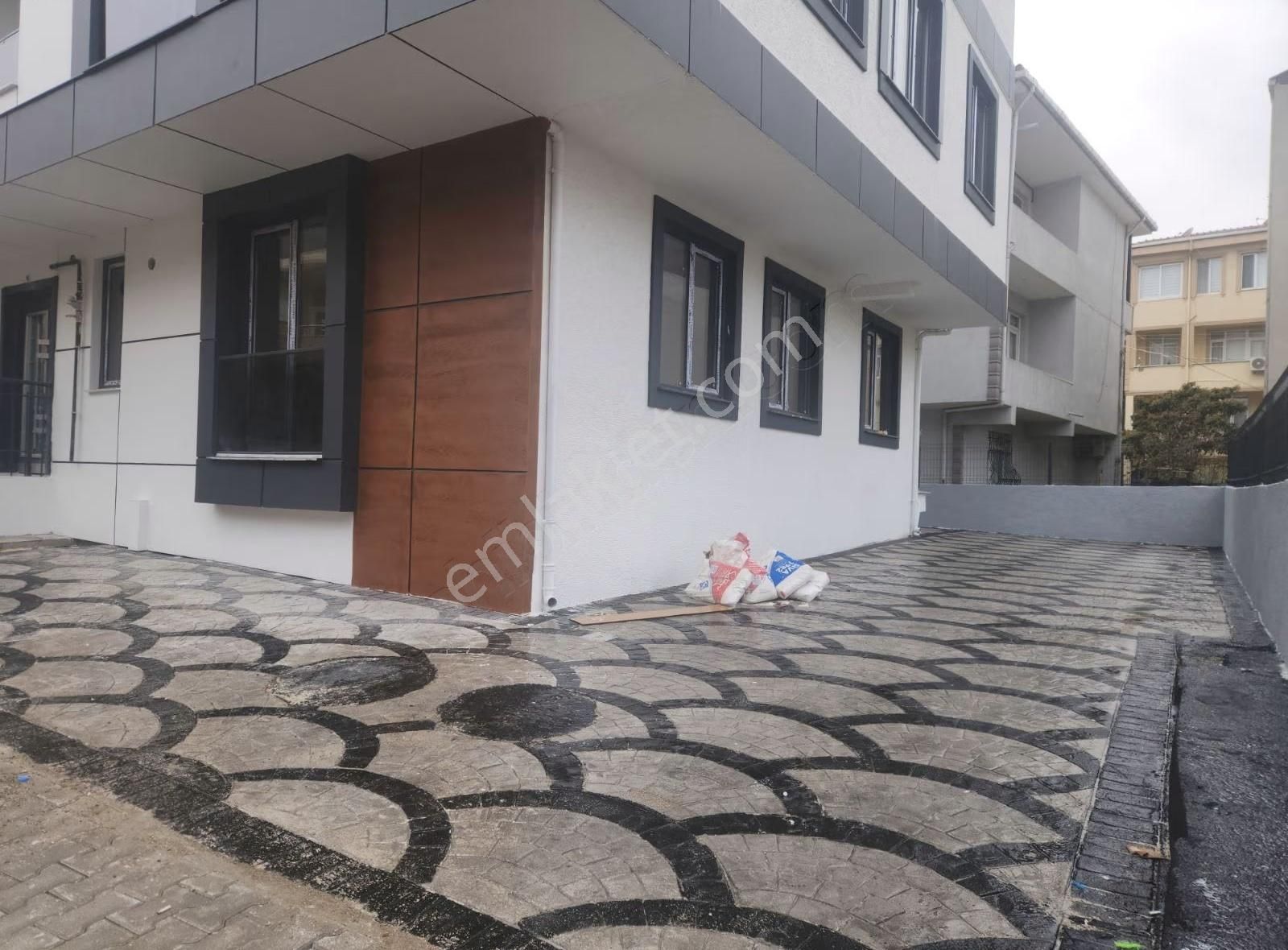 Denız Can Emlak İstasyon Caddesine Yakin Asansörlü 2+1 Arakatlar - Görsel 4