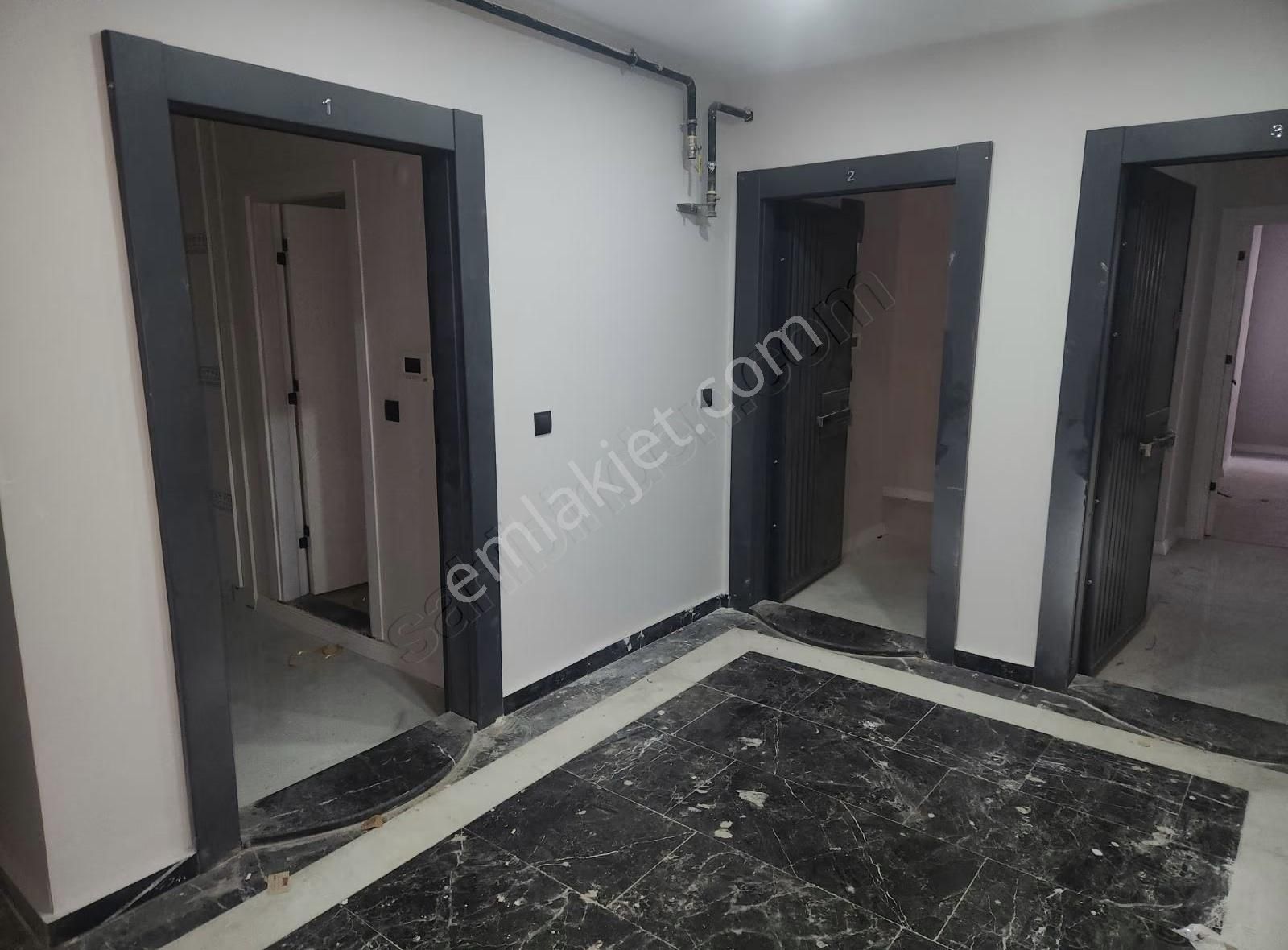 Denuz Can Emlak Daricanin Tam Kalbinde Ultra Lüks 2+1 Daireler - Görsel 13