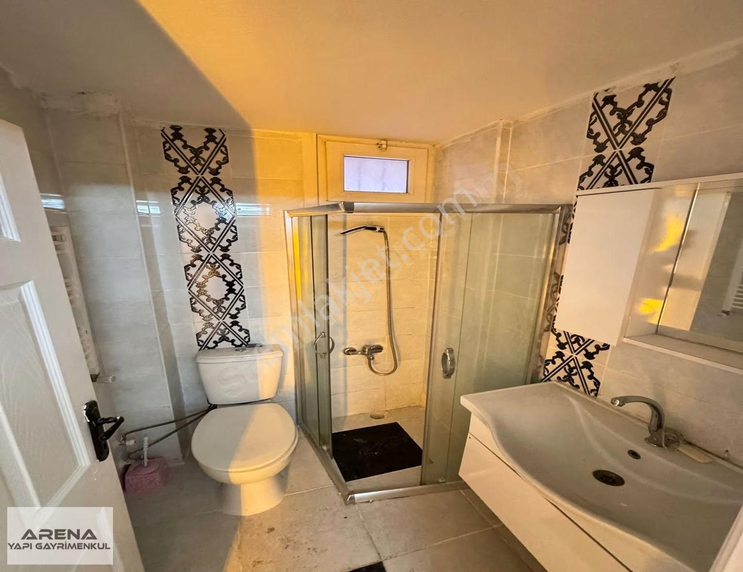 İskanlı, Krediye Uygun Ve Ferah Kullanım Alanı İle 1+1 Daire - Görsel 22