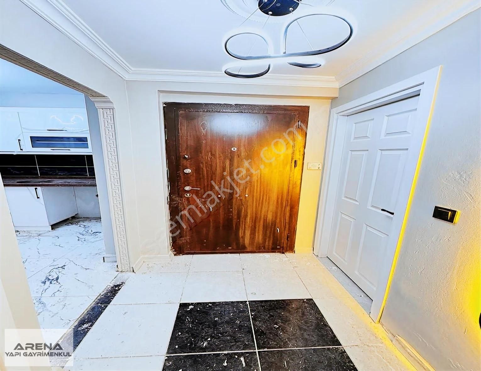 İskanlı, Krediye Uygun Ve Ferah Kullanım Alanı İle 1+1 Daire - Görsel 29