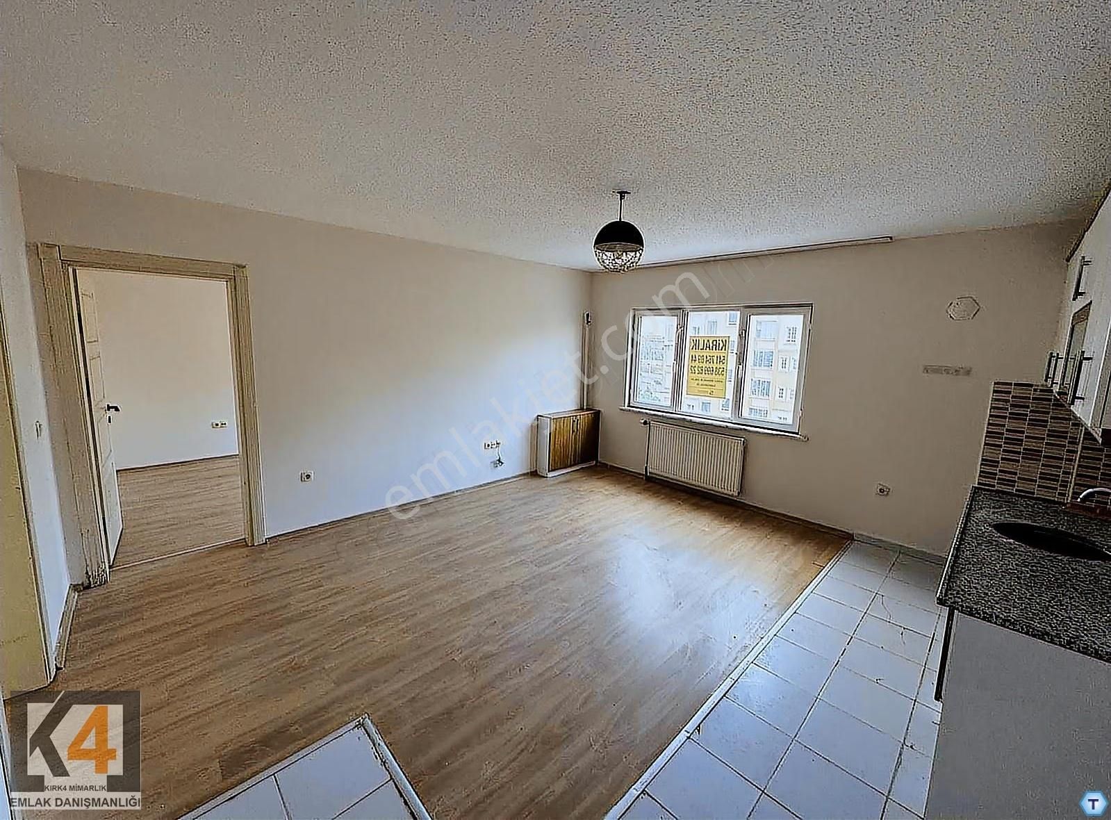 Kayaşehir 13.bölge 2+1 69 M2 Arakat Satılık Daire