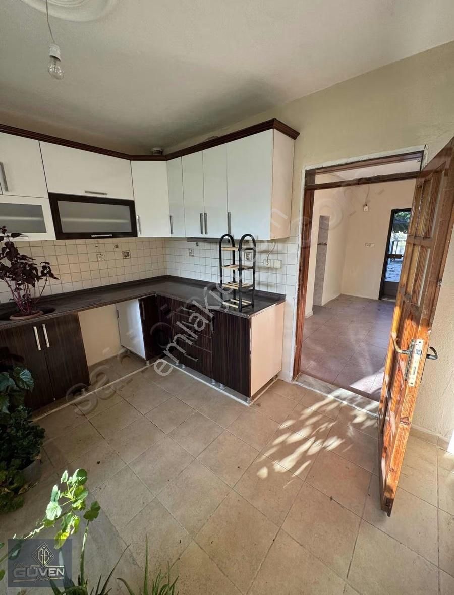 Muğla Menteşe Yeşilyurt Mah Geniş Bahçeli Sobalı Ferah 2+1 - Görsel 17