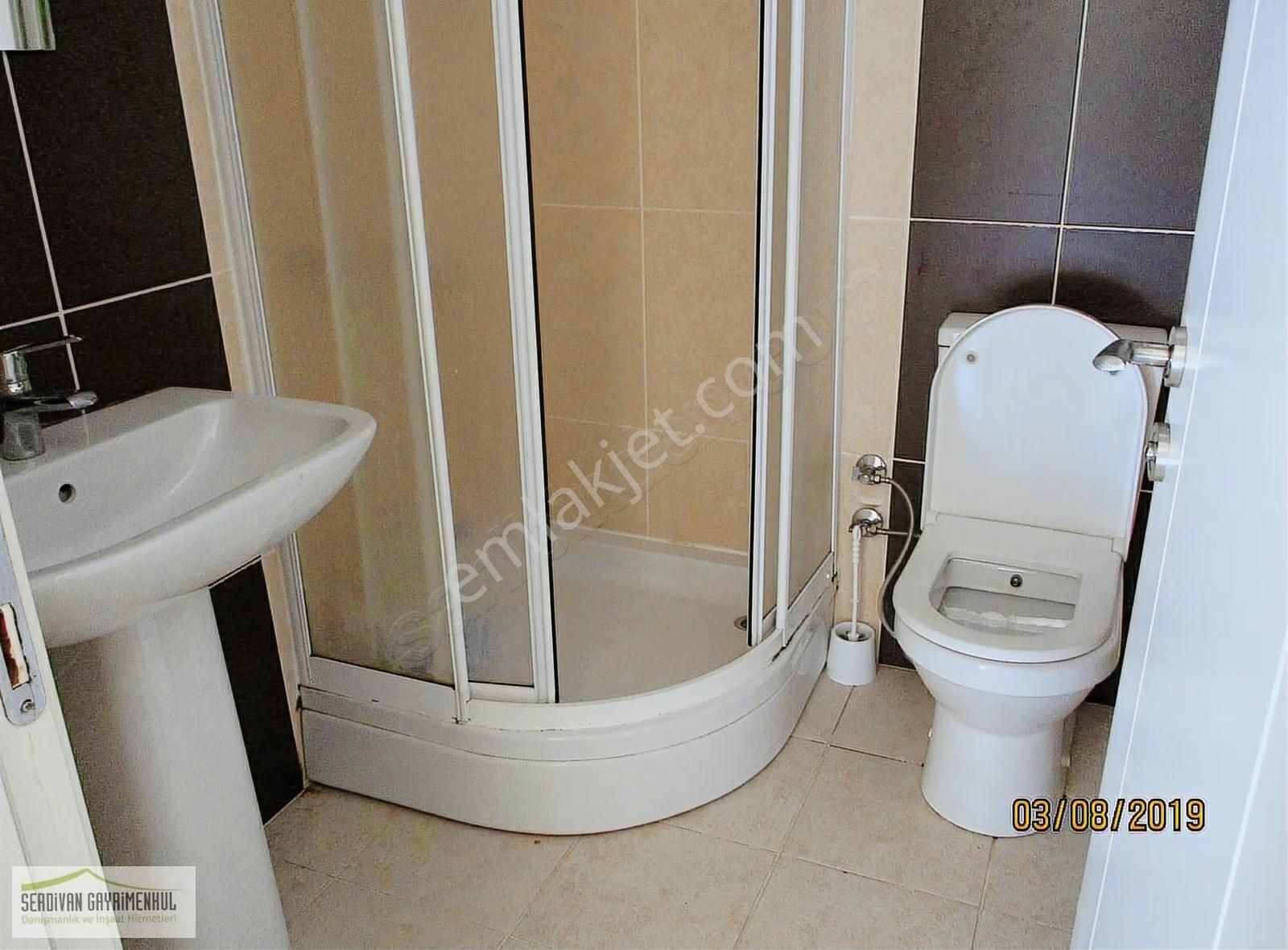 Serdivan Arabacıalanında Kiralık Geniş Daire.. - Görsel 16