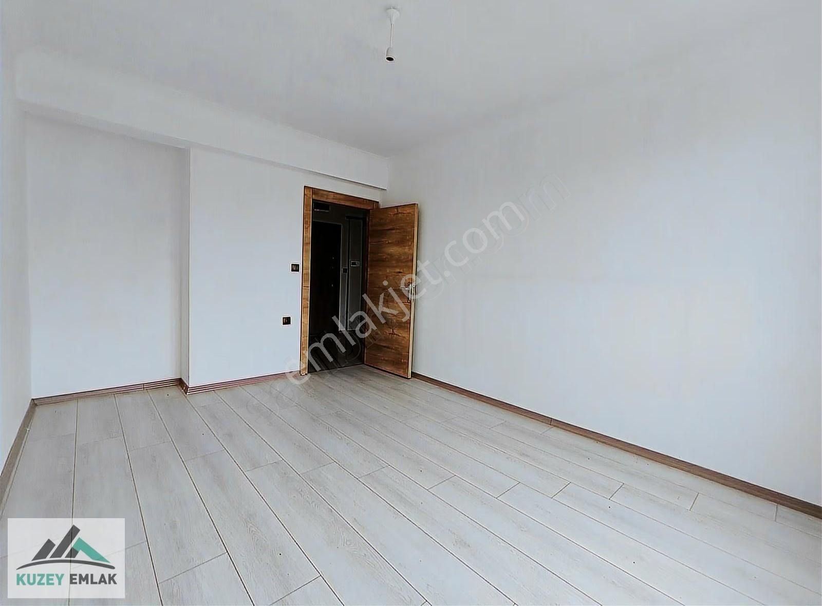 Kuzey Emlak'tan Masrafsız Geniş Konforlu 3+1 Fırsat Dairesi - Görsel 7