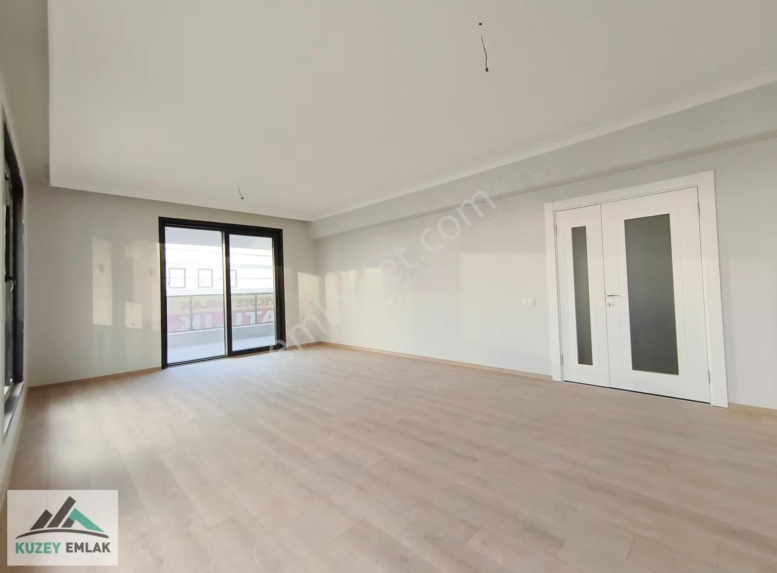 Kuzey Emlak'tan Merkezi Konumda Süper Lüks Site'de 4.5+1 Daire - Görsel 8