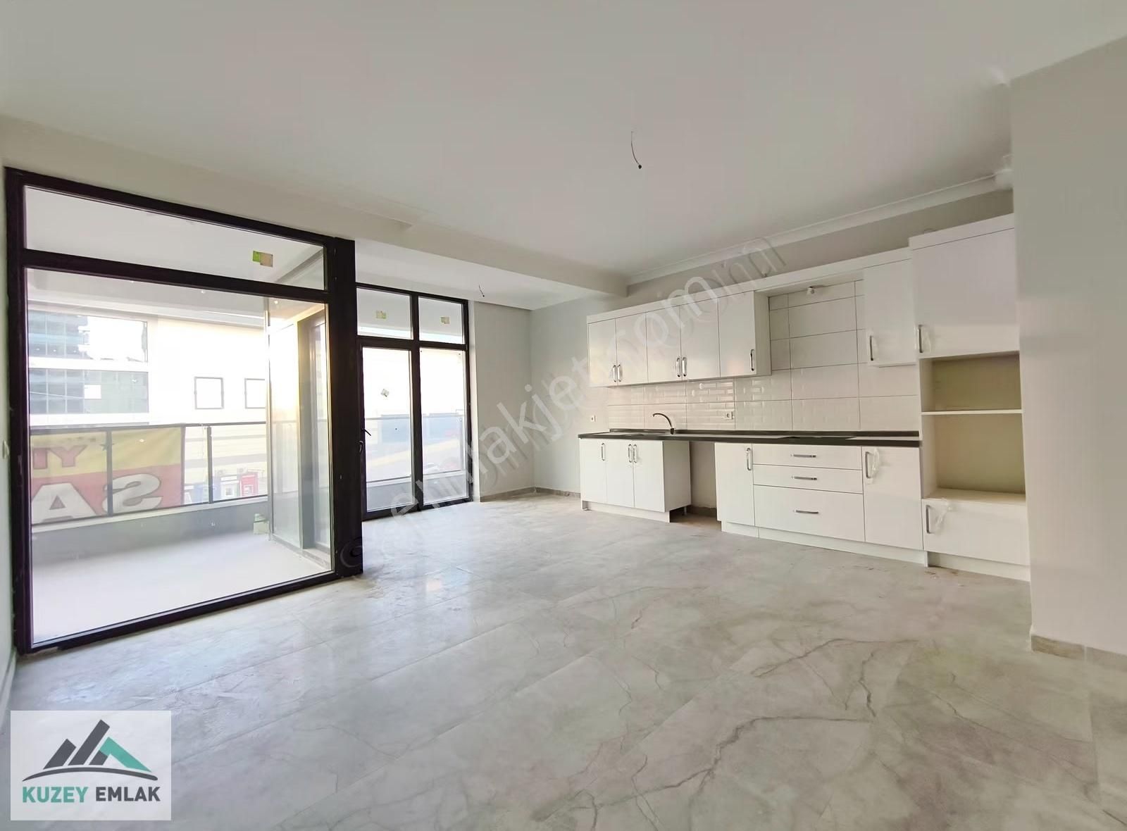 Kuzey Emlak'tan Merkezi Konumda Süper Lüks Site'de 4.5+1 Daire - Görsel 11
