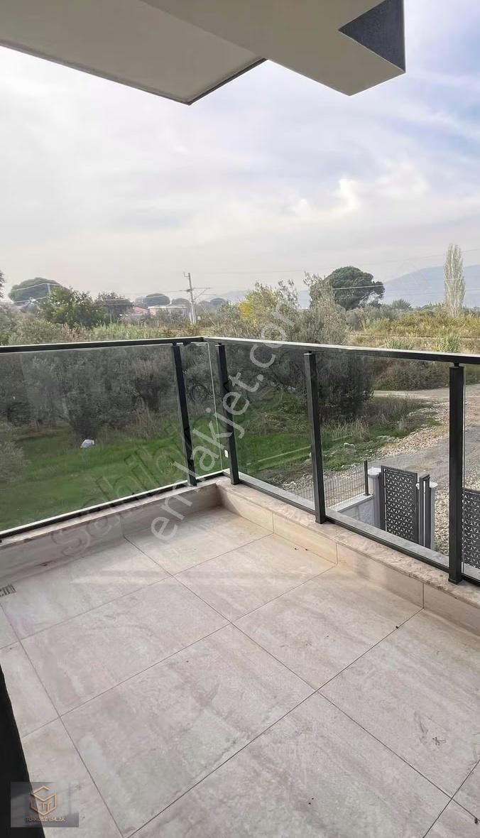 Emiralem Merkezde Satılık Villa - Görsel 21