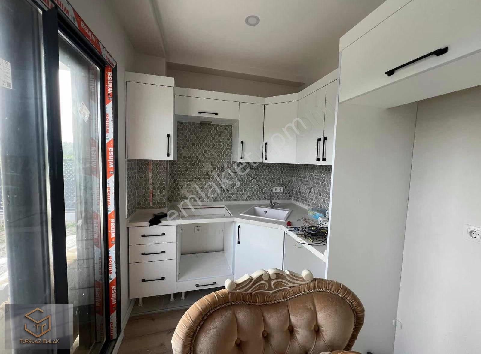 Emiralem Merkezde Satılık Villa - Görsel 19