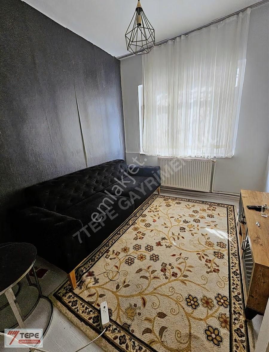 Dersvekili Sokakta Kiralık Eşyalı 2+1