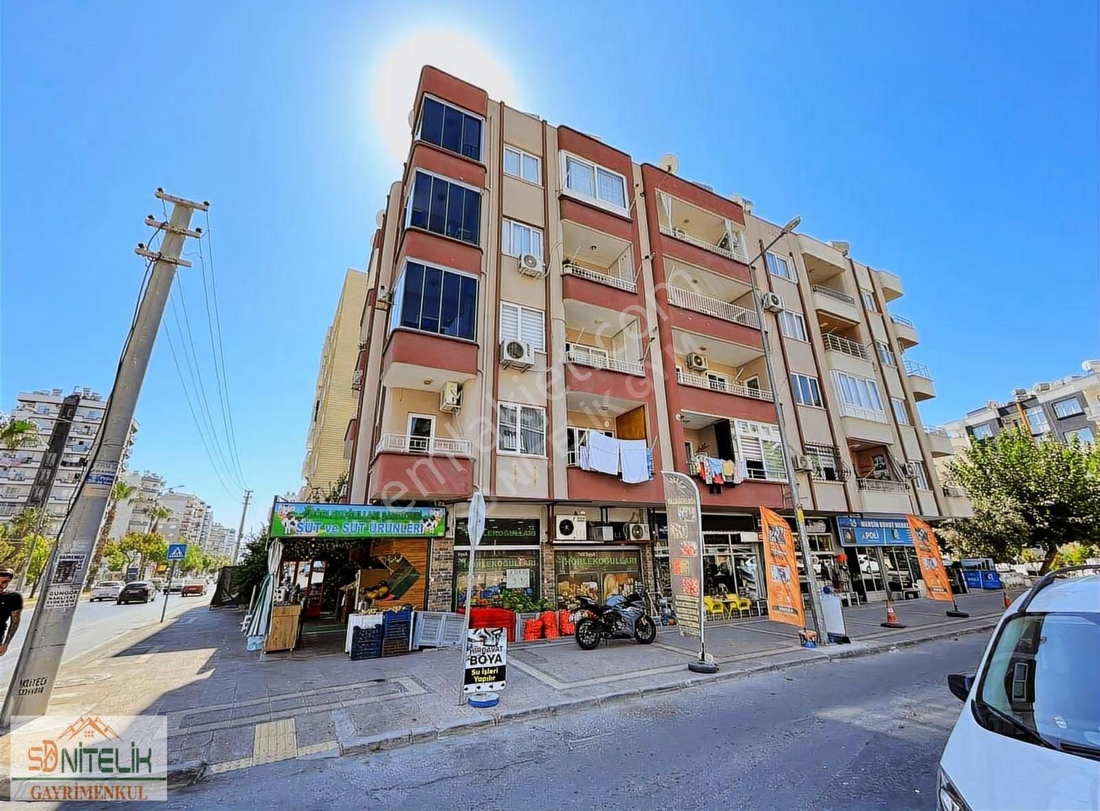 Sd Nitelik'den Üniversite Caddesinde 3+1 Doğalgazlı Kiralık !!!