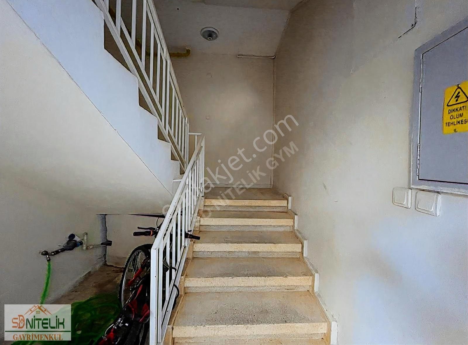 Sd Nitelik'den Üniversite Caddesinde 3+1 Doğalgazlı Kiralık !!! - Görsel 10