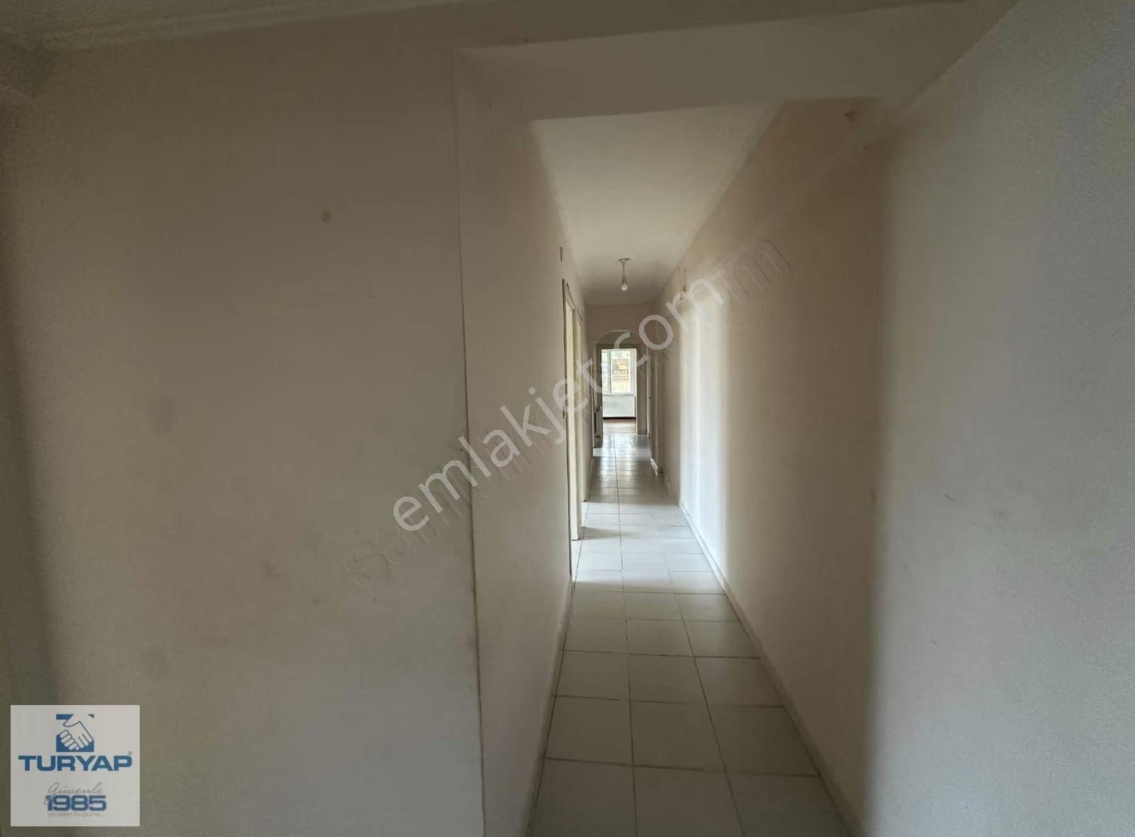 Adnan Menderes Mahallesinde Kiralık 3+1 Daire - Görsel 13