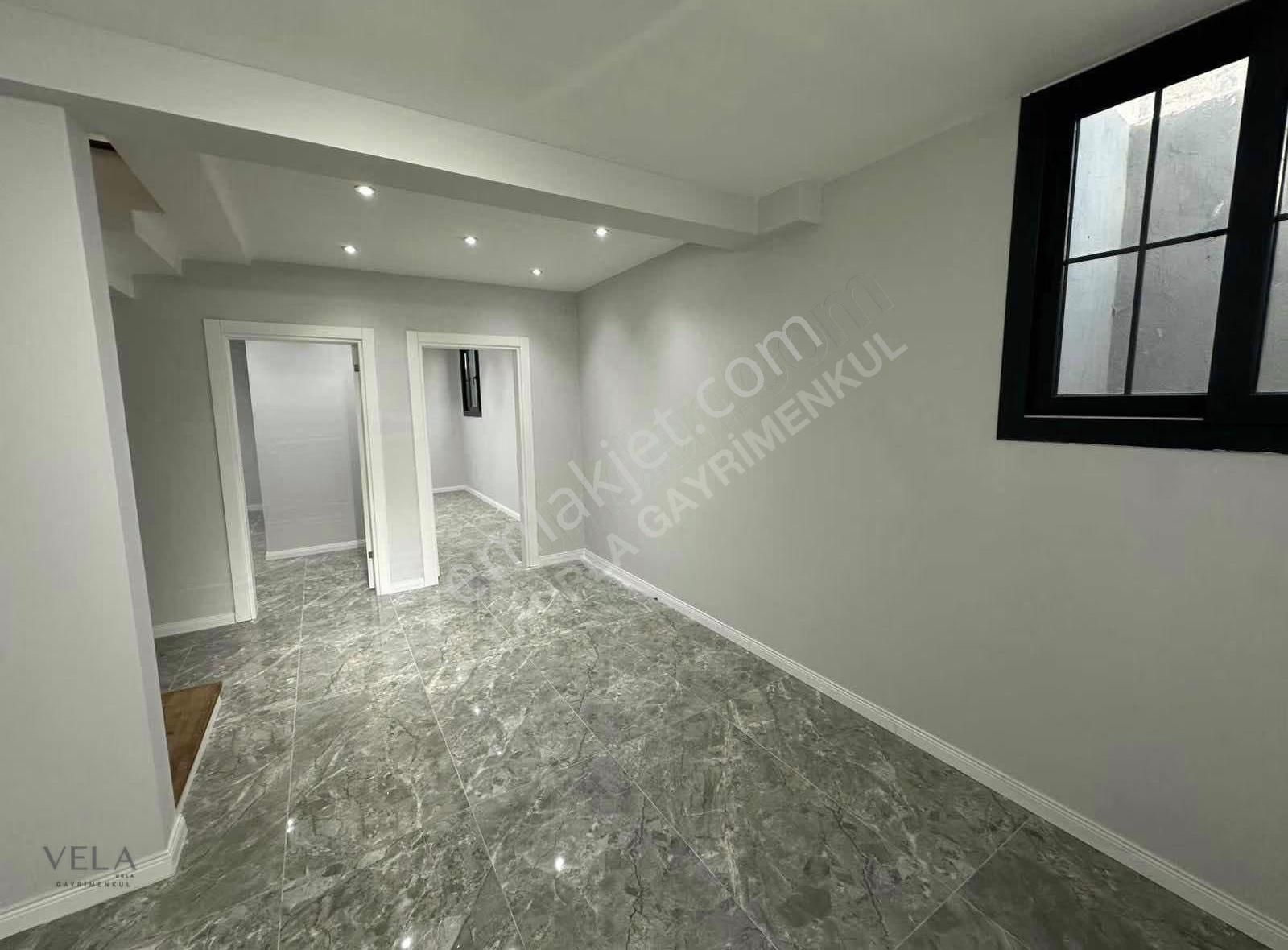 Urla Atatürk Mahallesi Bahçeli 6+2 Satılık Müstakil Villa - Görsel 30