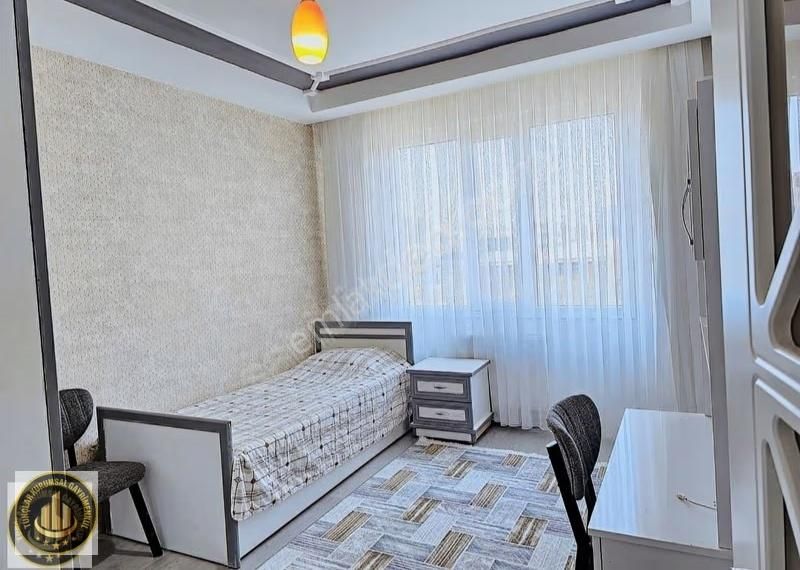 Üçkuyular Lüks Arakat Site İçinde Ferah Cephe Kiralık Daire... - Görsel 9
