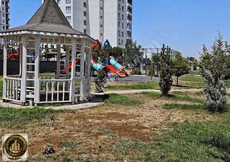 Üçkuyular Lüks Arakat Site İçinde Ferah Cephe Kiralık Daire... - Görsel 10