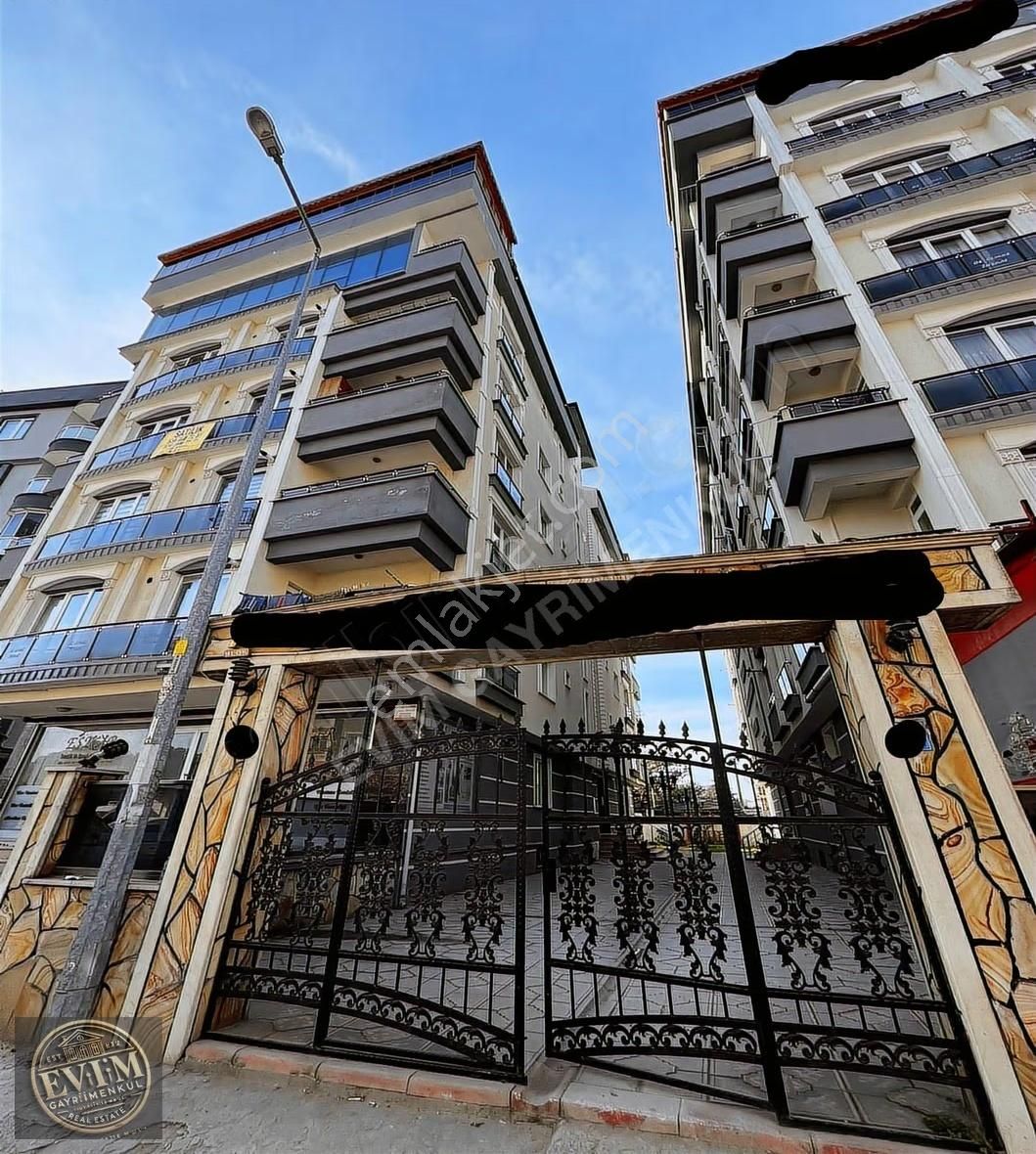 Evim'den Fatih Mah. 3+1 Ankastre+kombi Takılı140m² Satılık Daire - Görsel 12