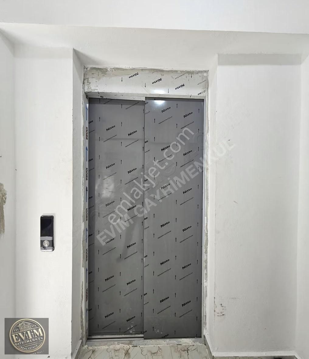 *evim Gayrimenkul'den 2+1 Yerden Isıtmalı 110m² Satılık Daire* - Görsel 12