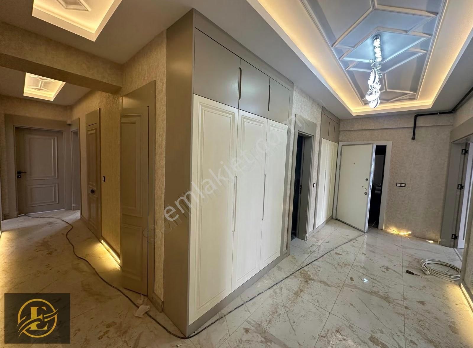 Ekol'den Merkezde Geniş Site İçi 2.5+1 Ara Kat Ekolojik Harika!!