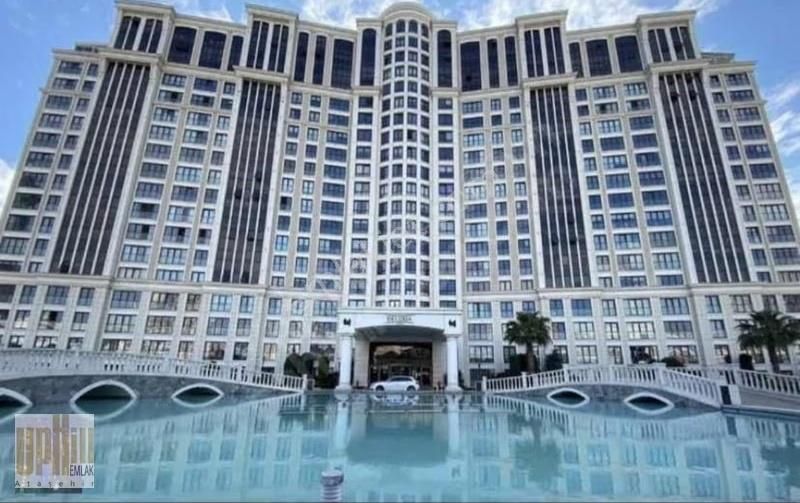 Deluxia Palace Boş 2+1 Kiralık Ofis.....