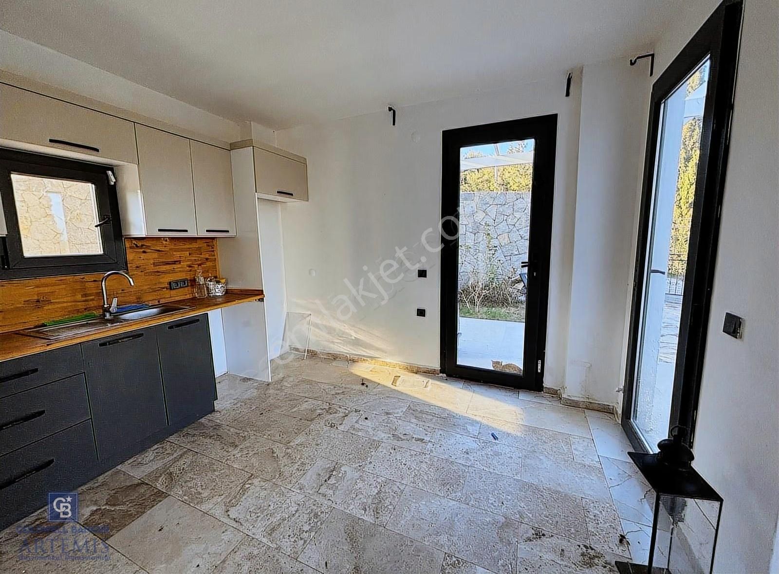 Bodrum Türkbükü'nde Kiralık Müstakil 2+1 Villa - Görsel 12