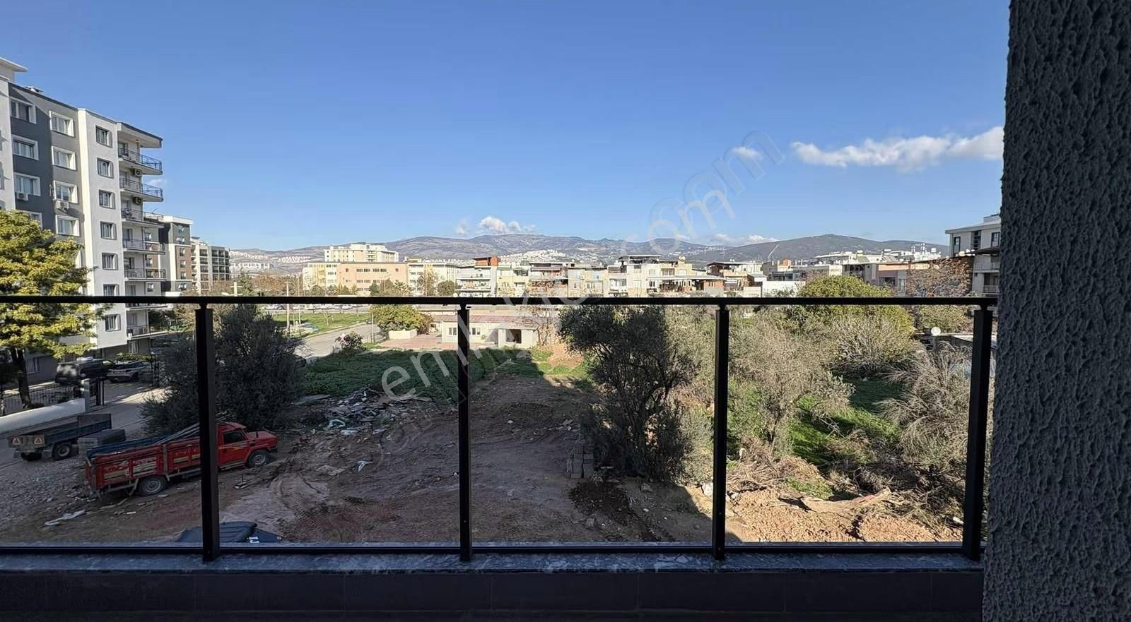 Forum Bornova Yakını Sıfır 1+1 Daire - Görsel 14