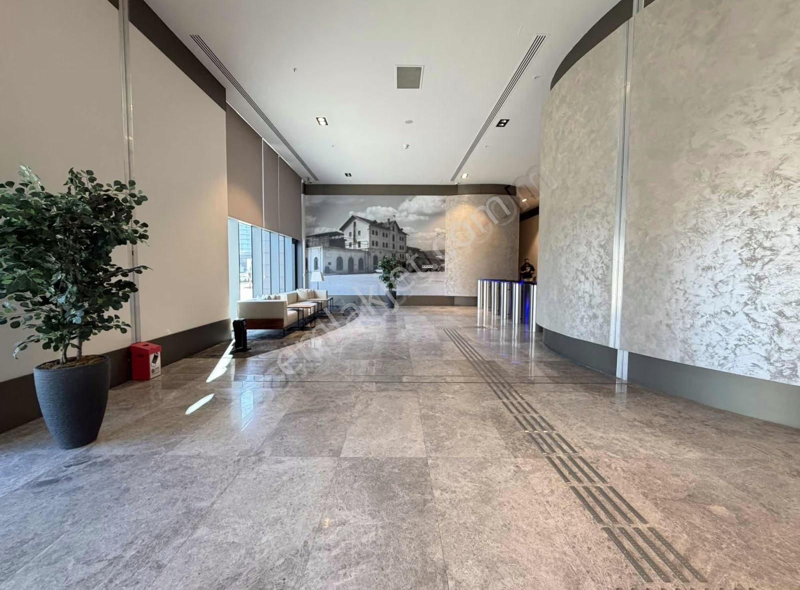 Mahall Bomonti Satılık Özel Mimari Eşyalı 1+1 Daire - Görsel 2