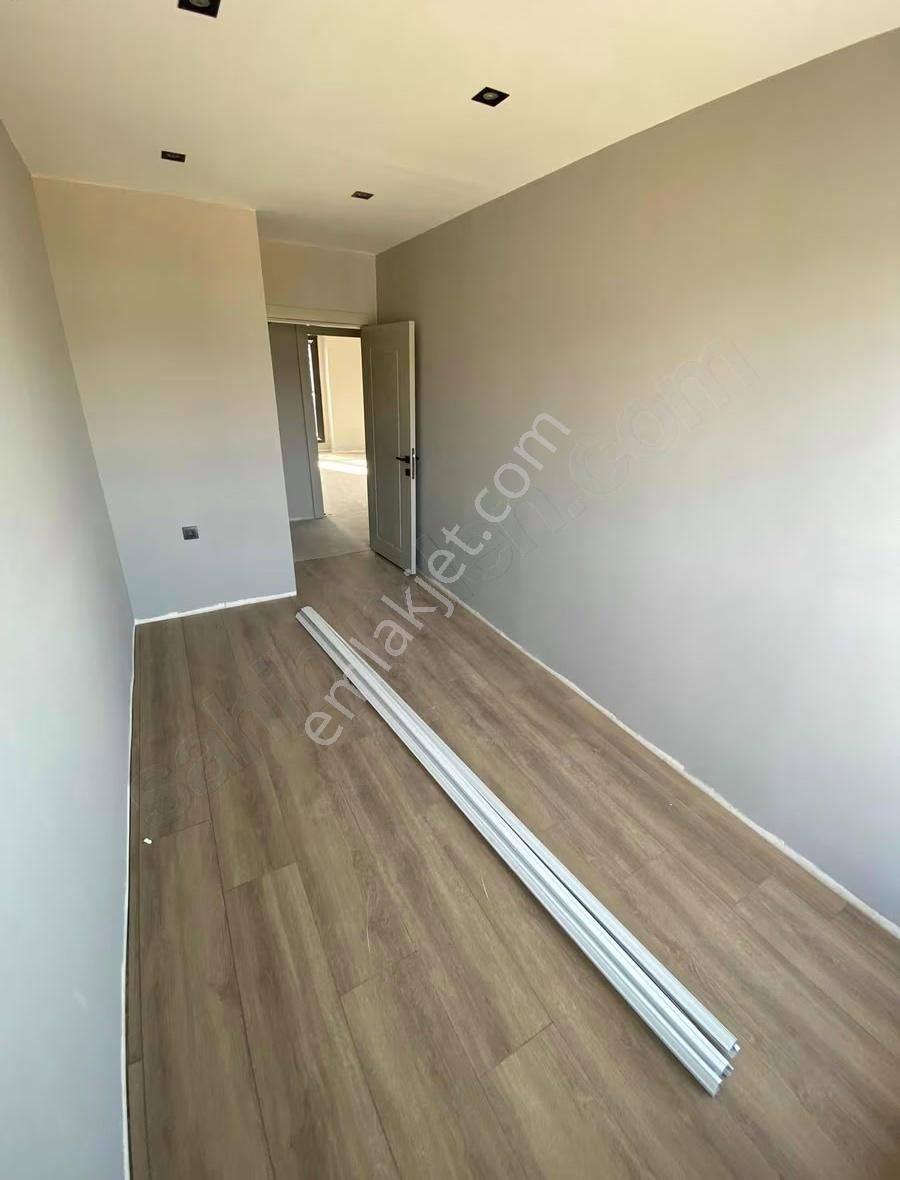 Tramvaya Sıfır Ultra Lüks Güvenlikli Oyun Parklı 2+1 - Görsel 3