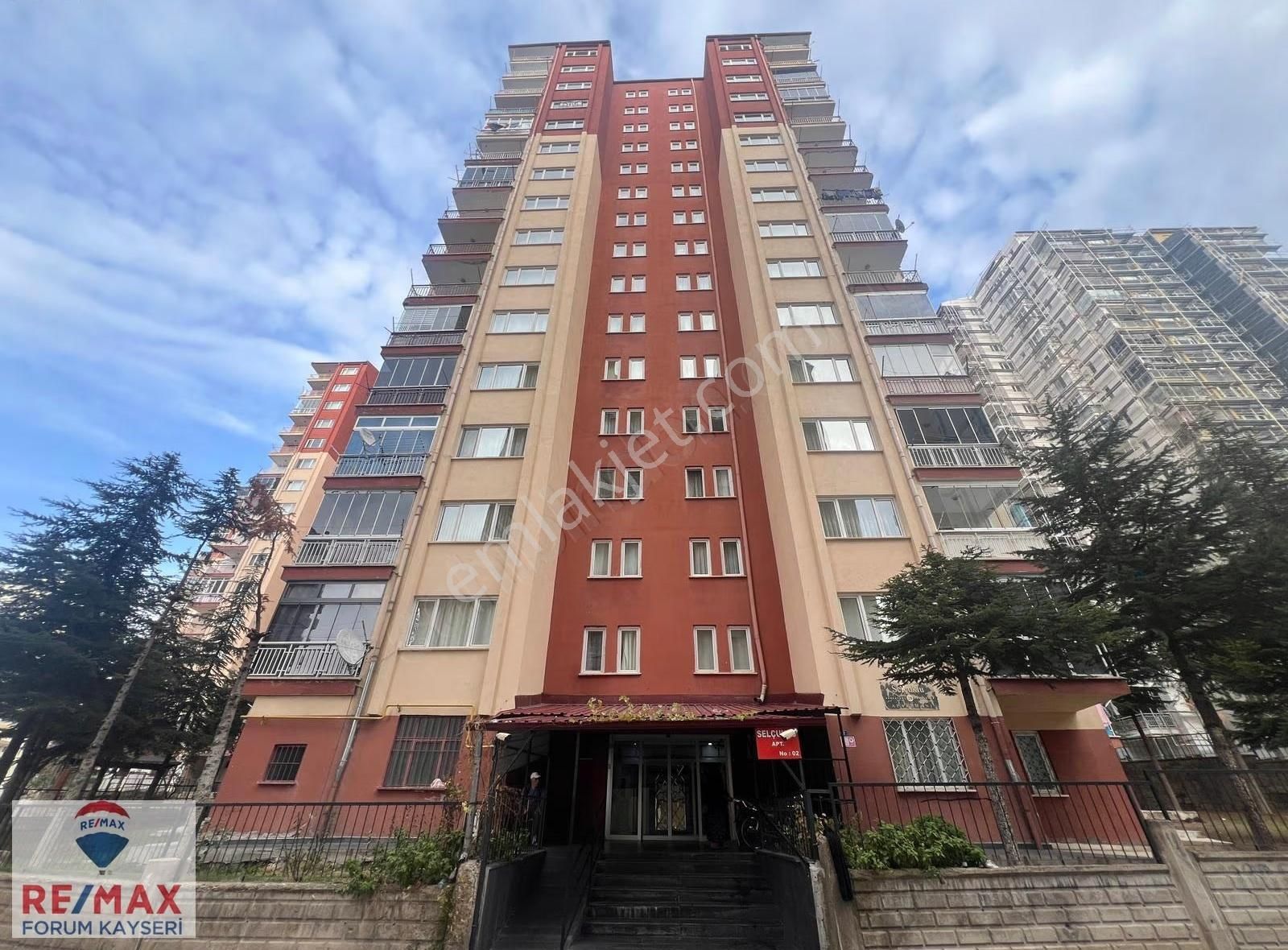 Mimsin Şirintepe Mahallesi'nde Satılık 3+1 Daire