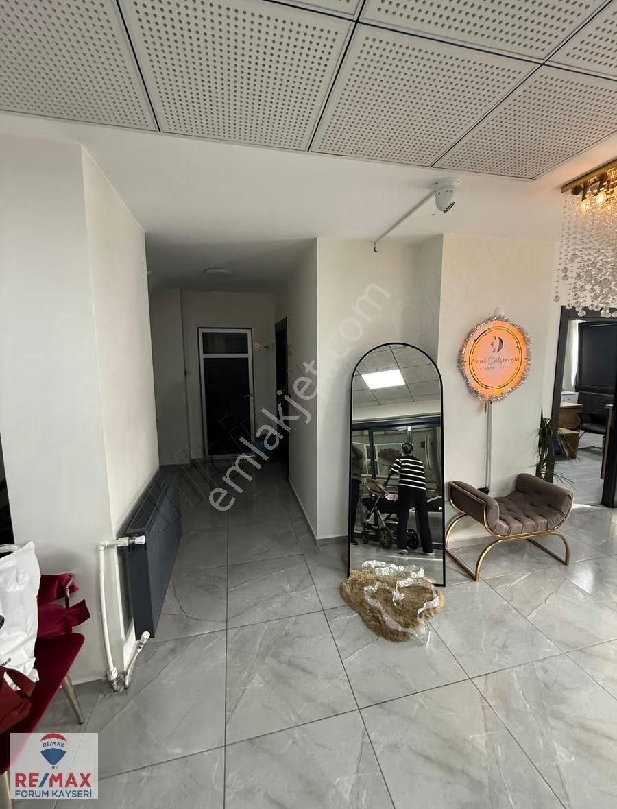 Şehir Merkezinde Devren Kiralık Güzellik Merkezi - Görsel 16
