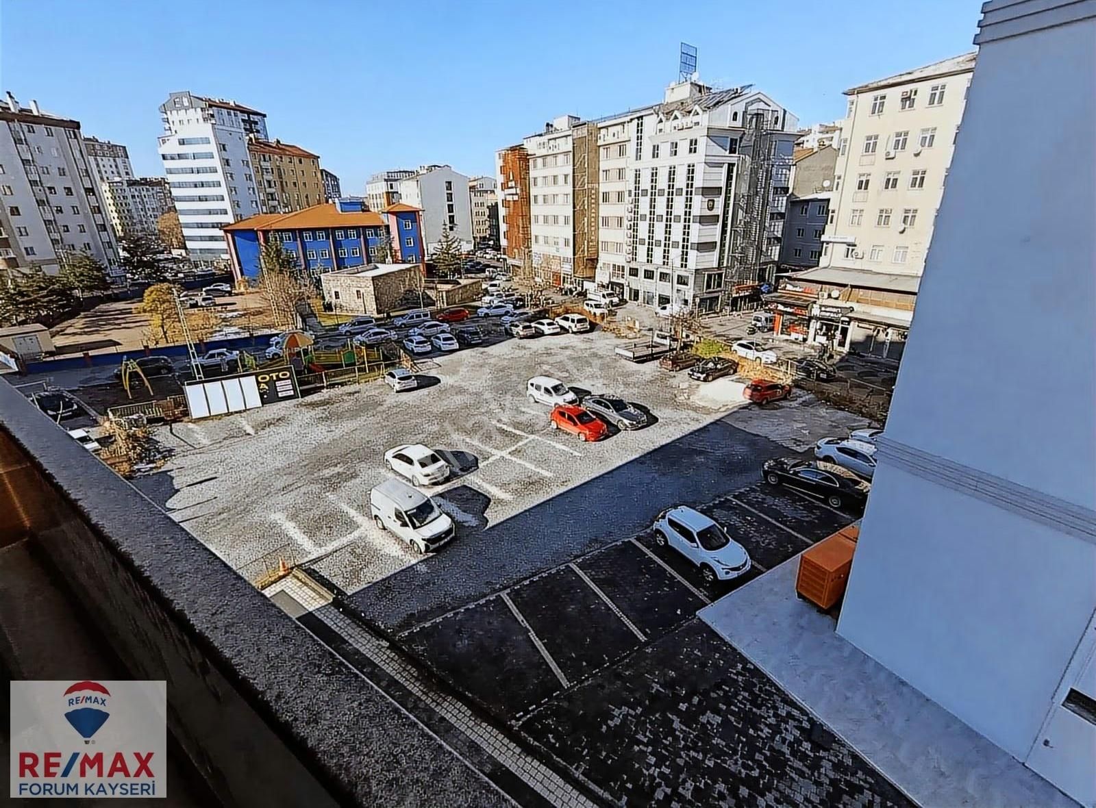 Şehir Merkezi Düvenönünde Satılık 2+1 Lüks Ofis - Görsel 12