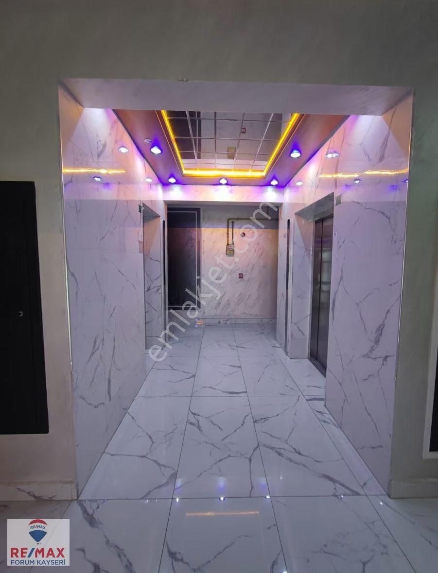 Eczaneler Arkası Meskenli 2+1 Meskenli Daire - Görsel 30