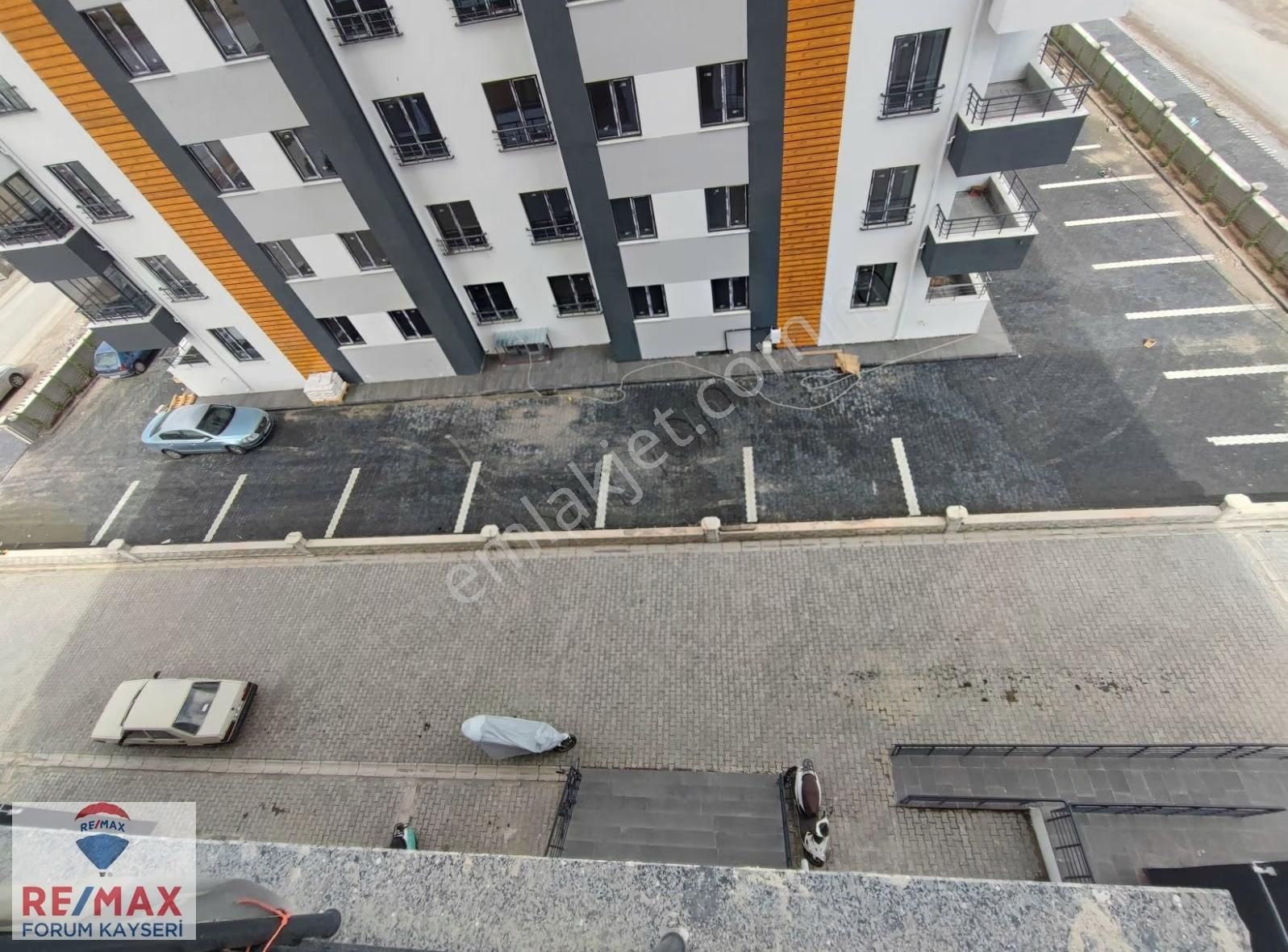 Eczaneler Arkası Meskenli 2+1 Meskenli Daire - Görsel 25