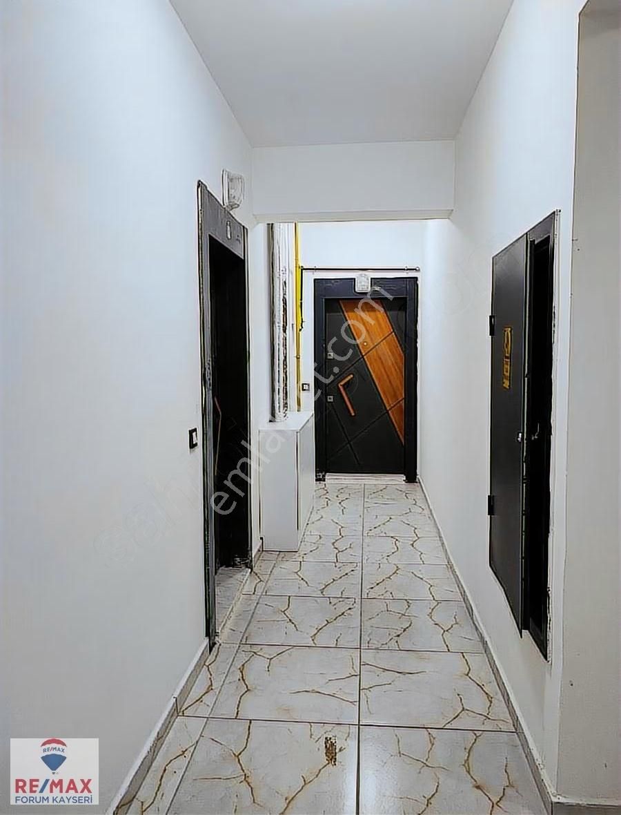 Eczaneler Arkası Meskenli 2+1 Meskenli Daire - Görsel 20