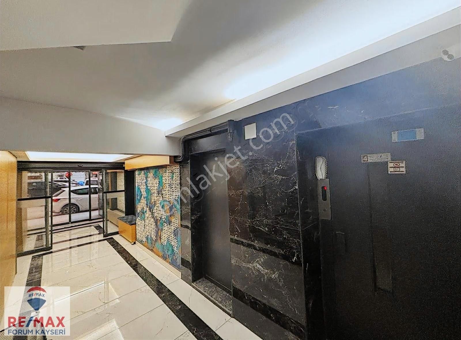 Sahabiye Mahallesinde Mükemmel Konumda Satılık 4+1 Daire - Görsel 19