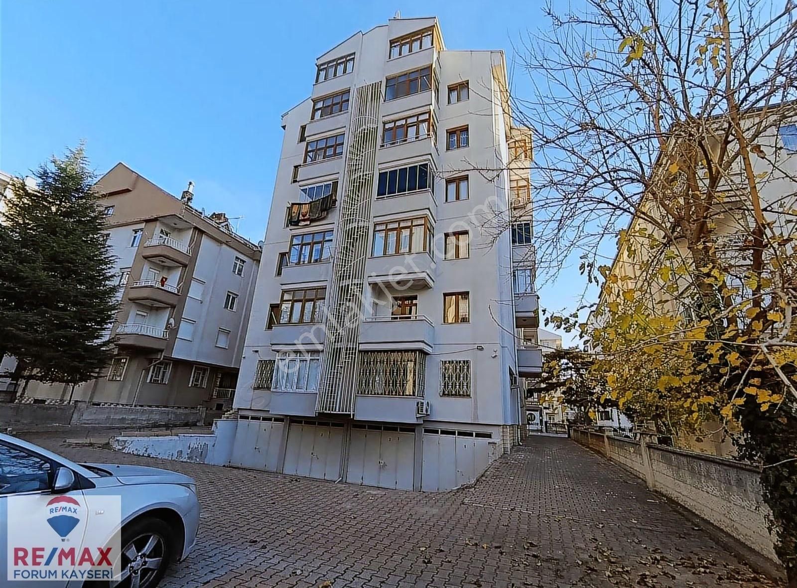 Fevzi Çakmakta Kiralık 3+1 Daire - Görsel 3