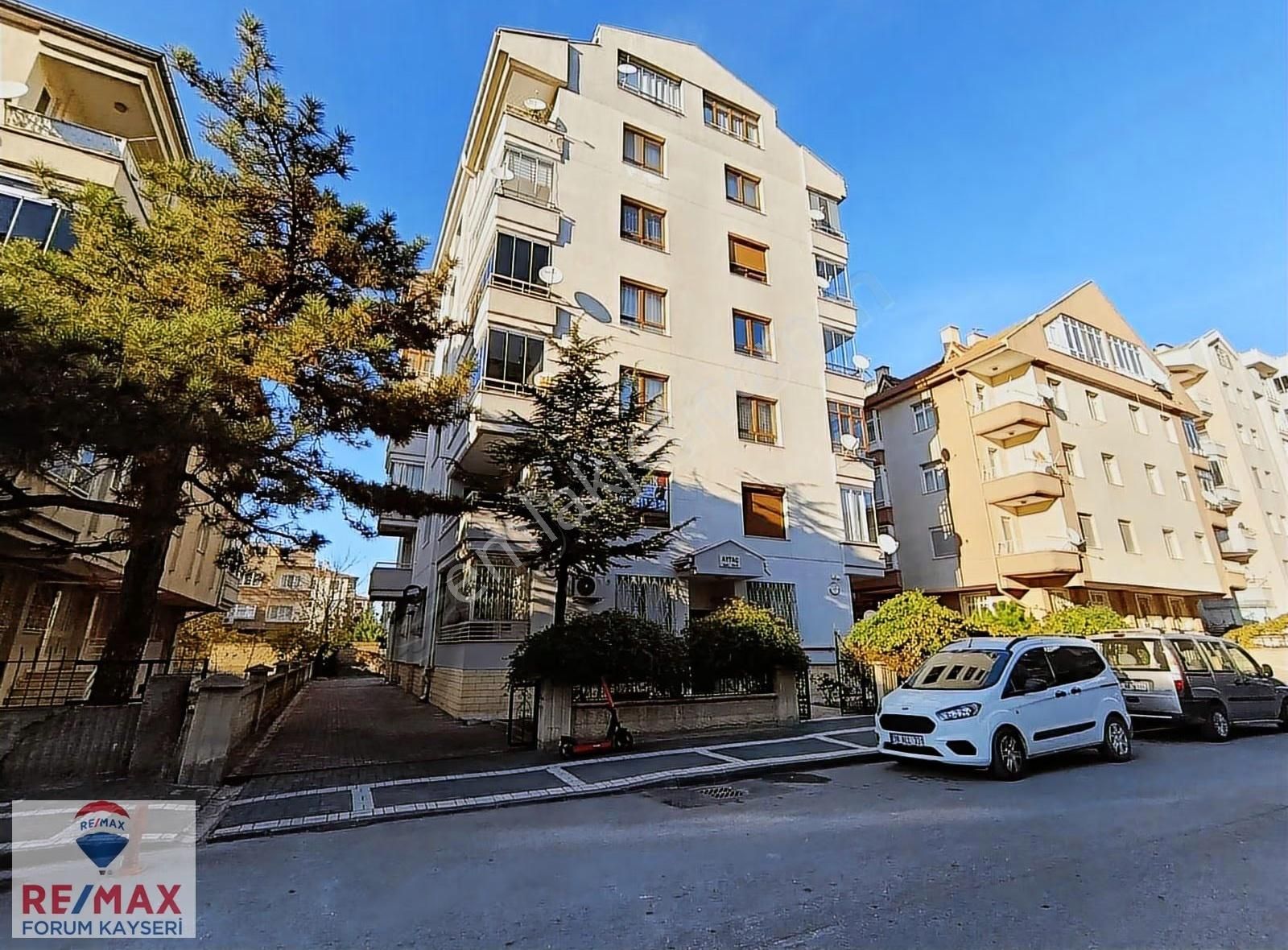 Fevzi Çakmakta Kiralık 3+1 Daire