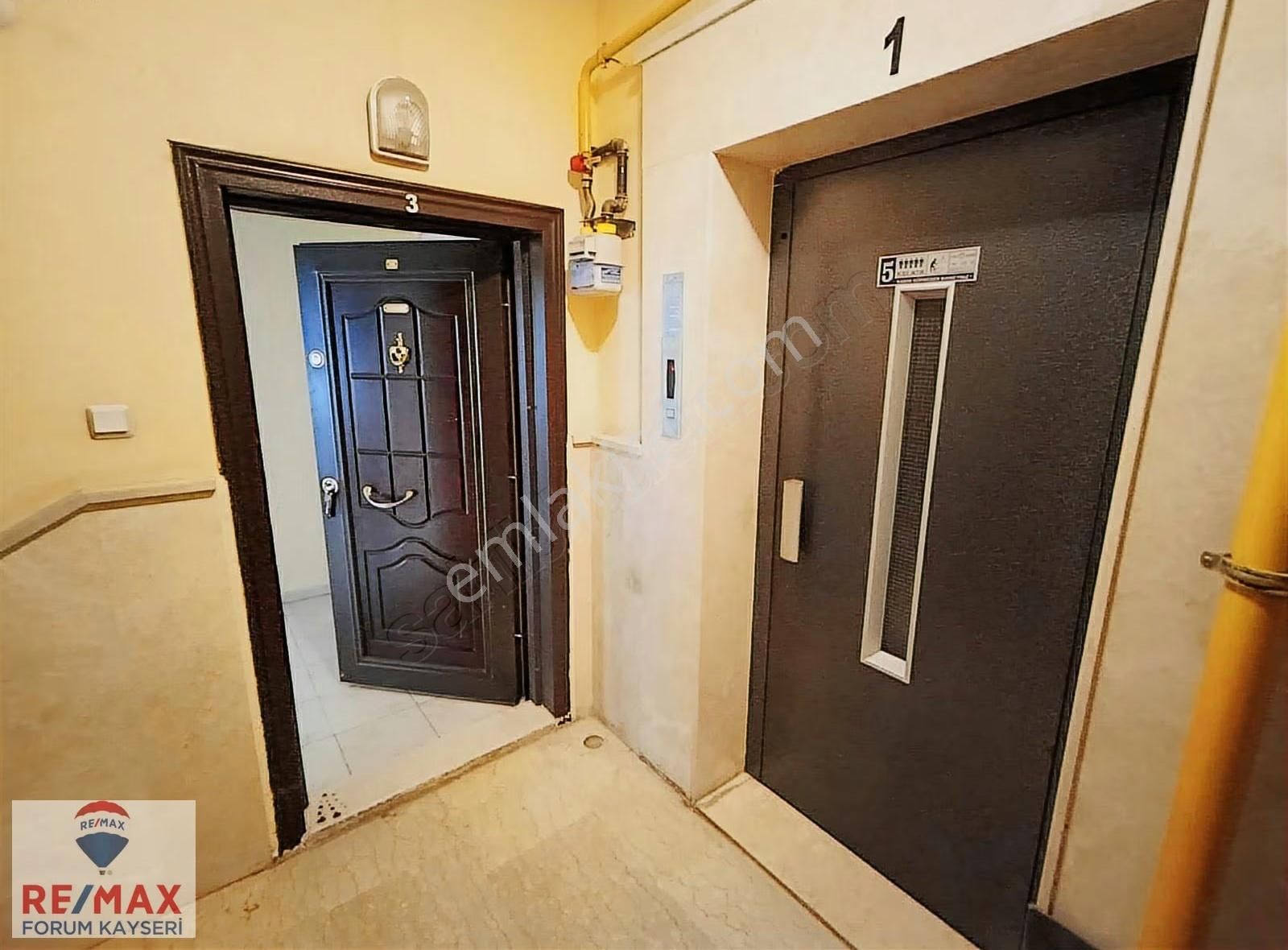 Fevzi Çakmakta Kiralık 3+1 Daire - Görsel 10