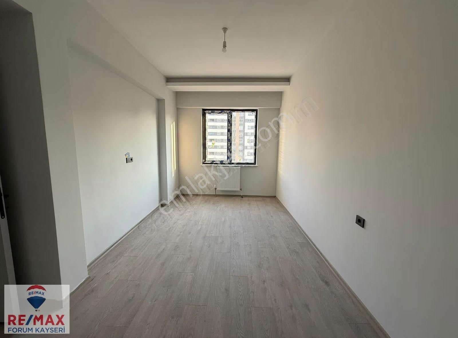 Tınaztepe Mahallesinde Kış Bahçeli Satılık 3+1 Daire - Görsel 24