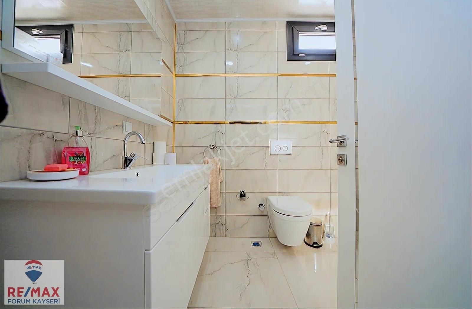 Hacılar Akdamda Özel Yapım Şehir Manzaralı 7+2 Satılık Villa - Görsel 3