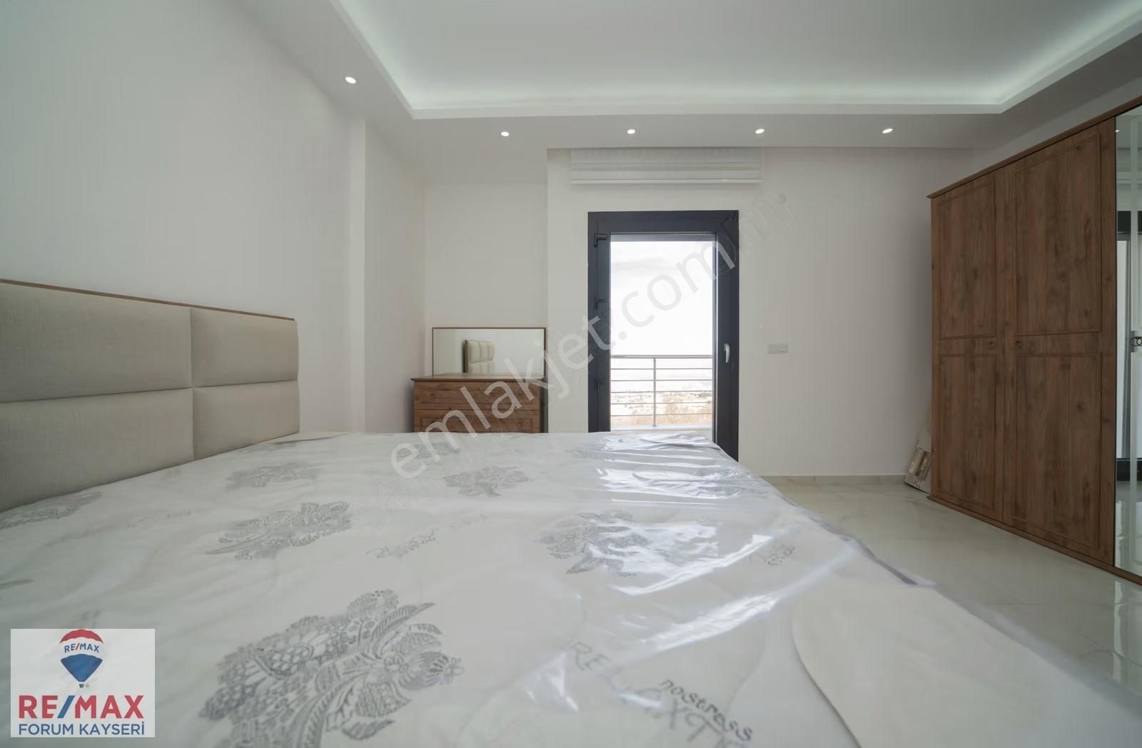 Hacılar Akdamda Özel Yapım Şehir Manzaralı 7+2 Satılık Villa - Görsel 26
