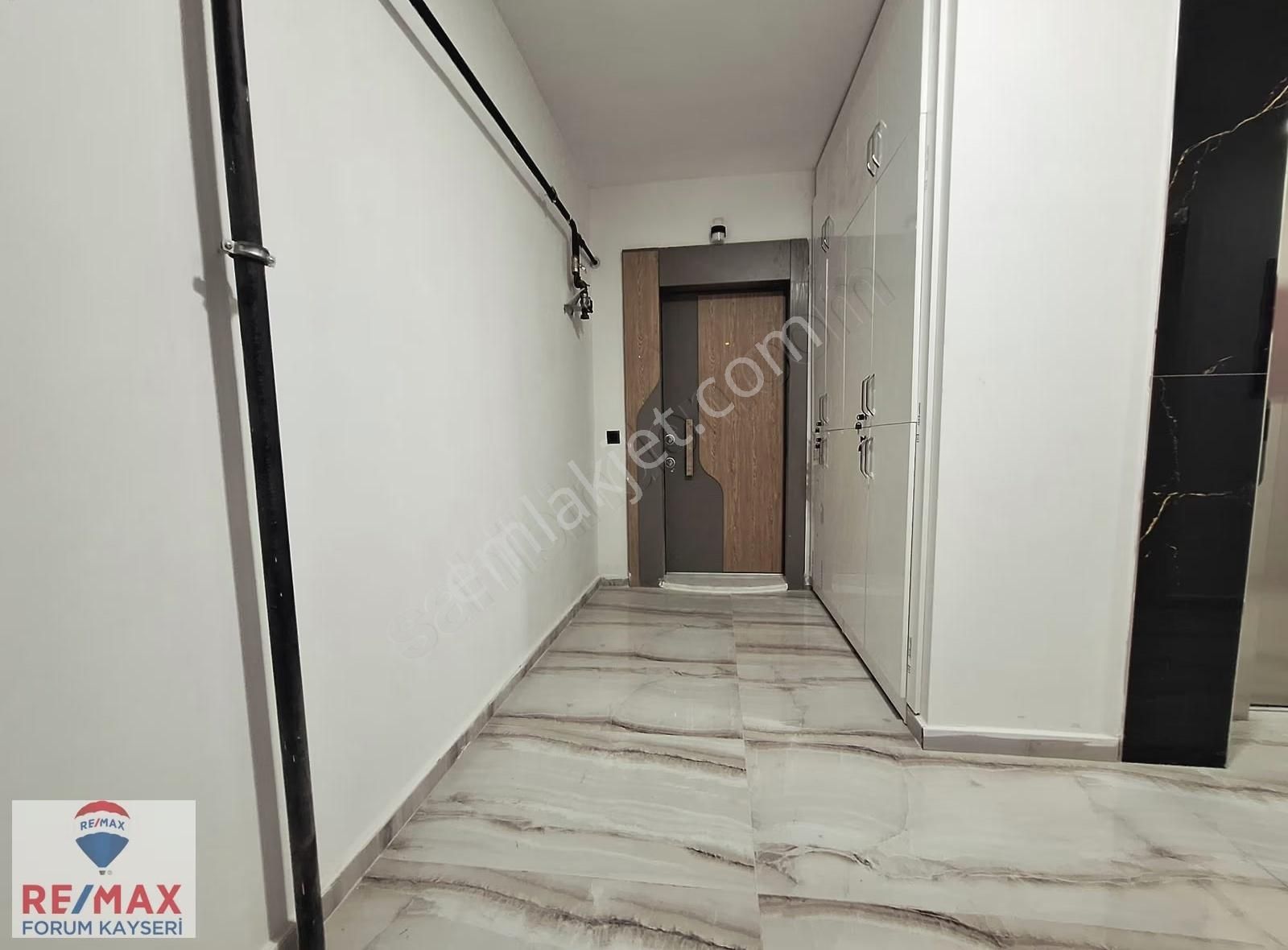 Küçük Ali Mahallasi'nde Satılık 3+1 Daire - Görsel 9