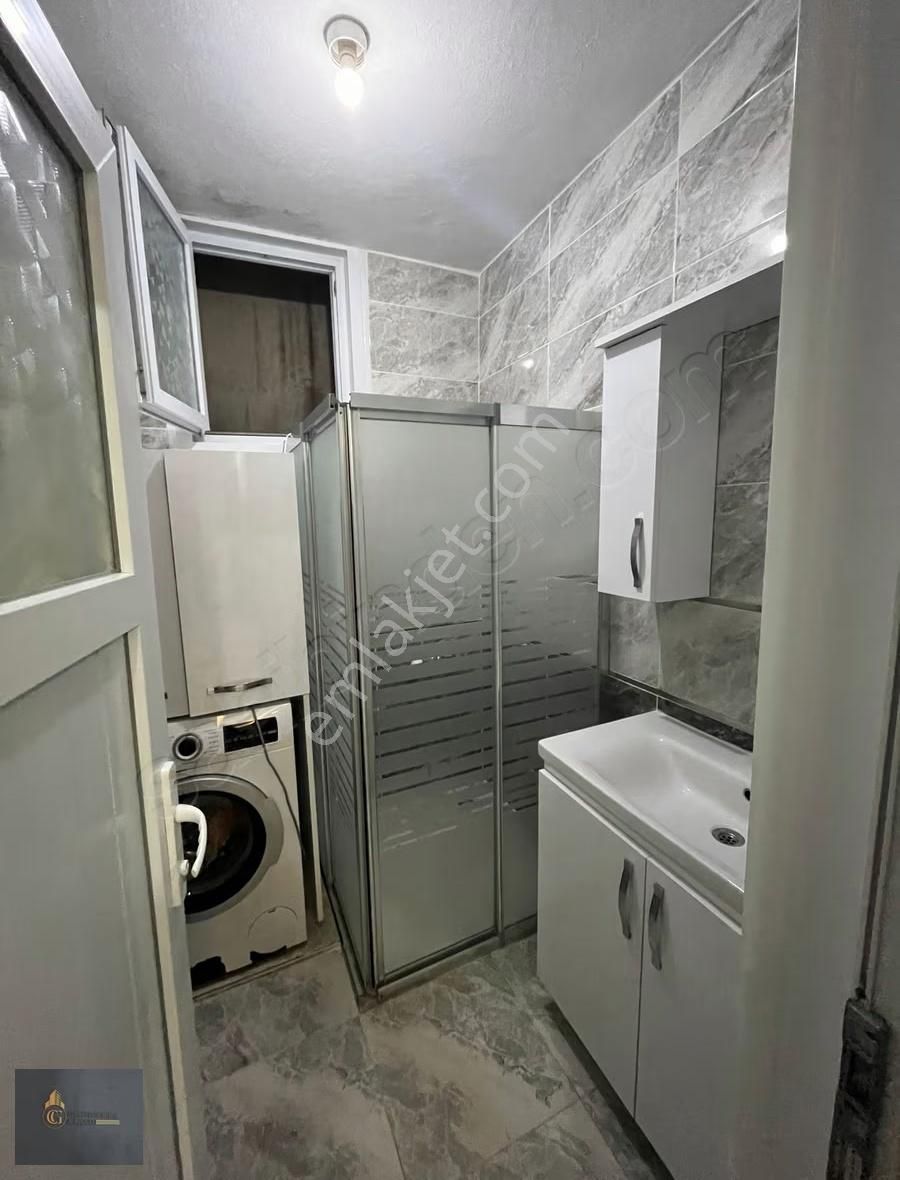 Cennet Gyo'dan Beyazlar'da Satlık 3+1 Yıkım Kararsız Ara Kat Lük - Görsel 2