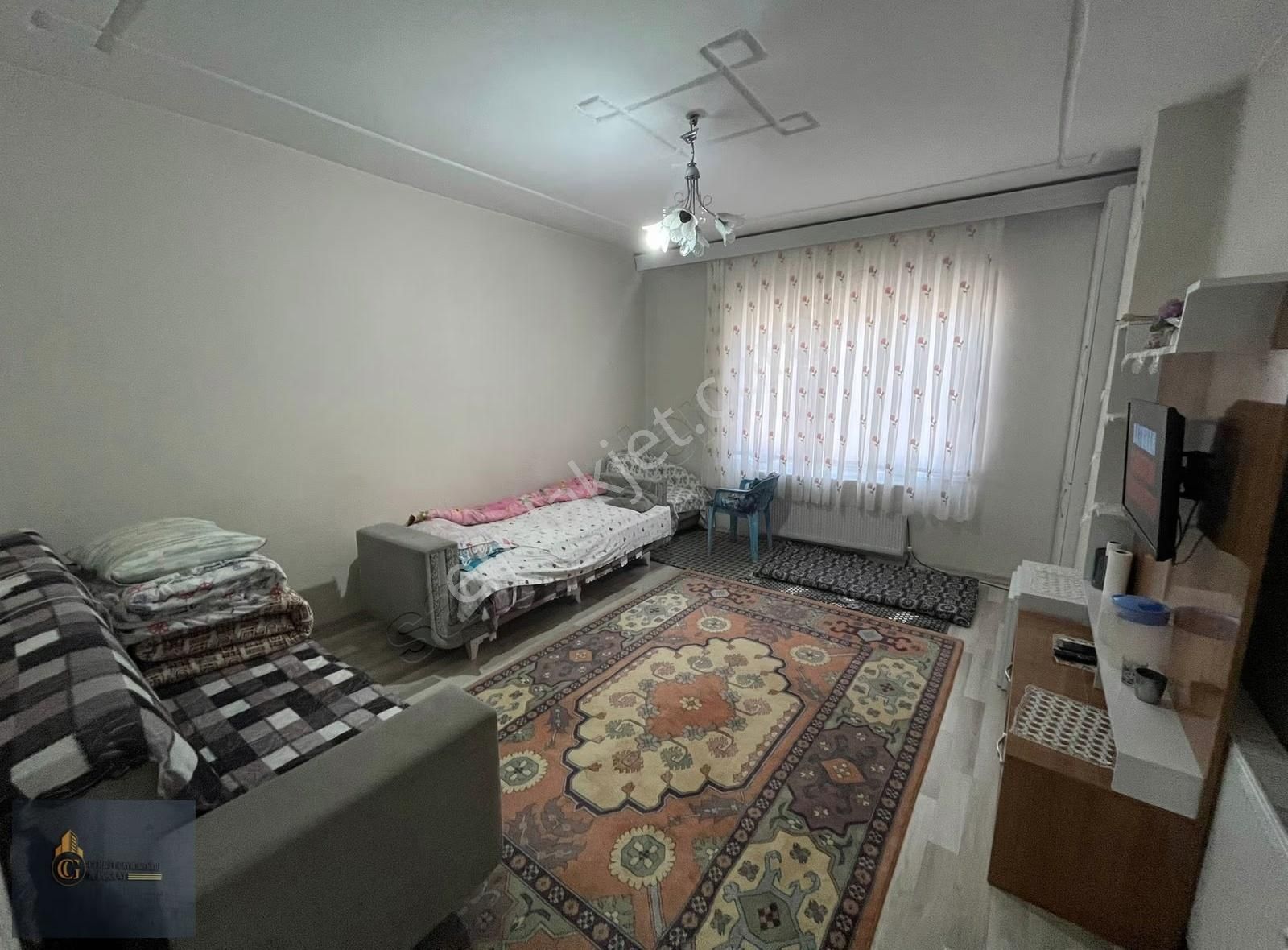 Cennet Gyo'dan Beyazlar'da Satlık 130m^ 2+0 Teraslı 3.kat Daire - Görsel 3