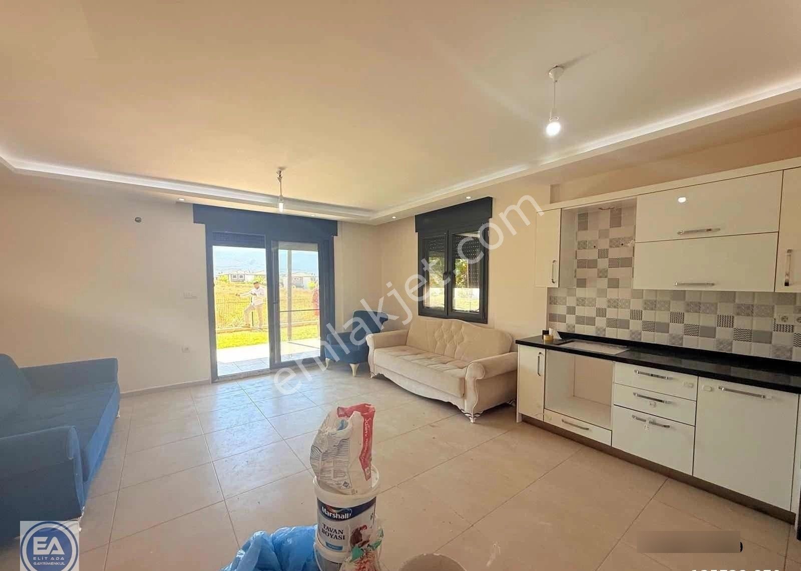 Elit Ada'dan Ferah Havuzlu Sitede 4 + 1 Satılık Villa - Görsel 16