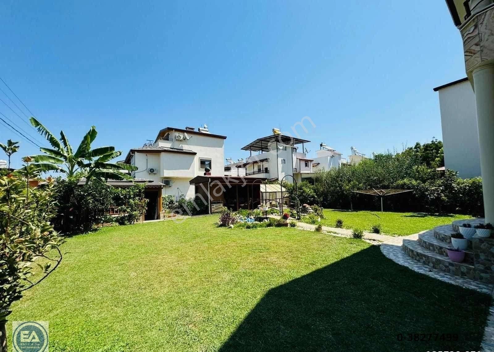 Elit Ada'dan Ferah Havuzlu Sitede 4 + 1 Satılık Villa - Görsel 22