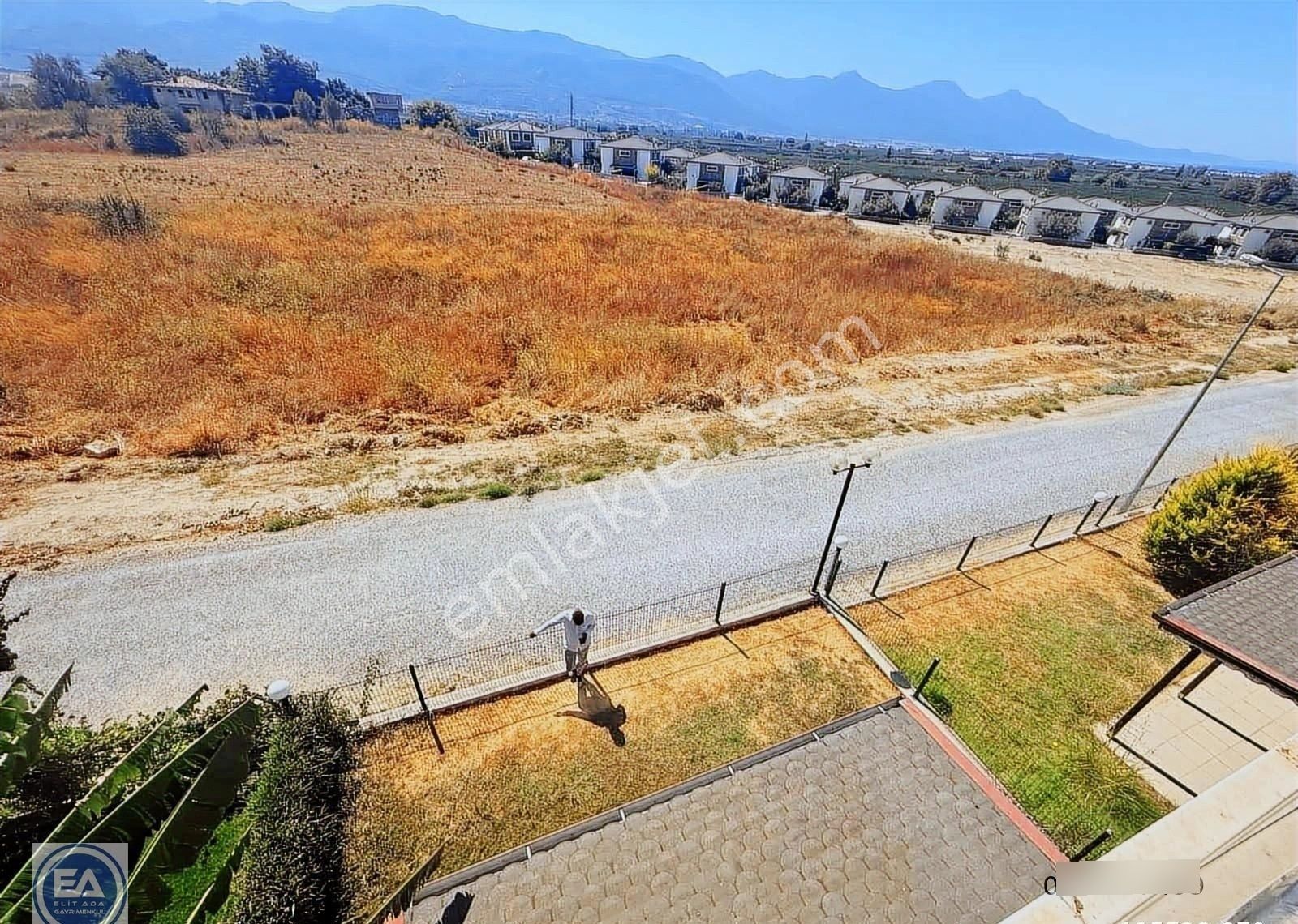 Elit Ada'dan Ferah Havuzlu Sitede 4 + 1 Satılık Villa - Görsel 5