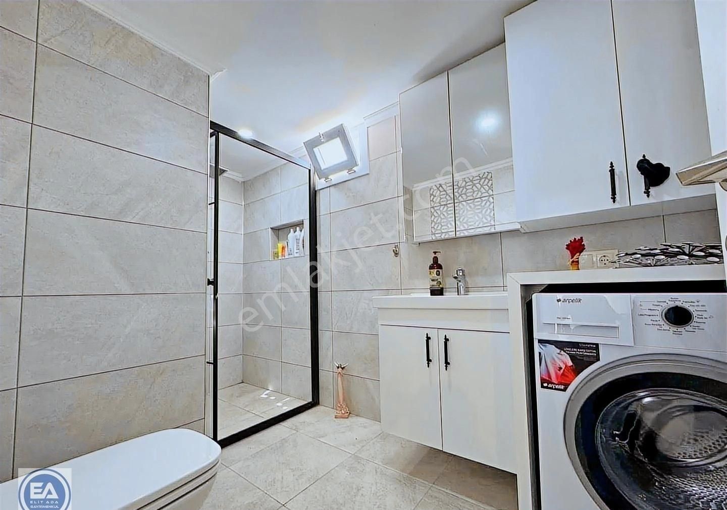 Elit Ada'dan Ferah Denize Yakın Havuzlu Köşe Konum 4+1 Satılık - Görsel 18