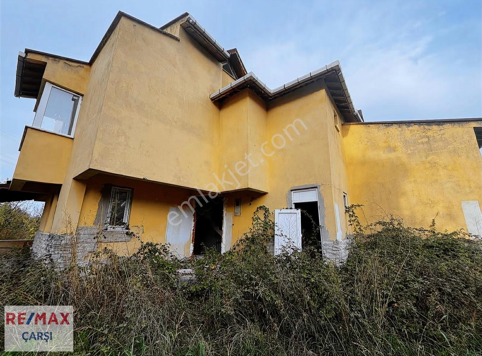 Başiskele Kılıçarslan Mah. 4+1 Satılık Natamam Villa - Görsel 17